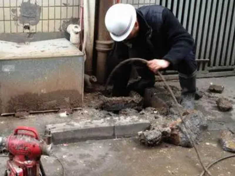 哈尔滨王岗清理化粪池-污水井-管道清理