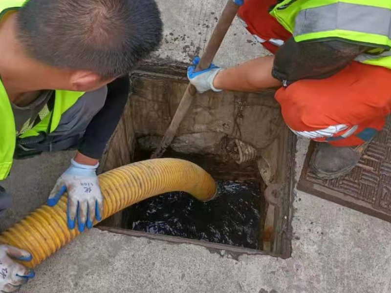 哈尔滨马桶疏通-专业维修下水管道